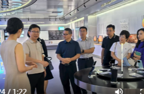 何朝辉赴粤港澳大湾区开展招商考察