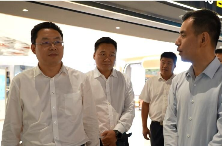 陈远督导“双节”期间安全生产及秸秆禁烧和综合利用工作