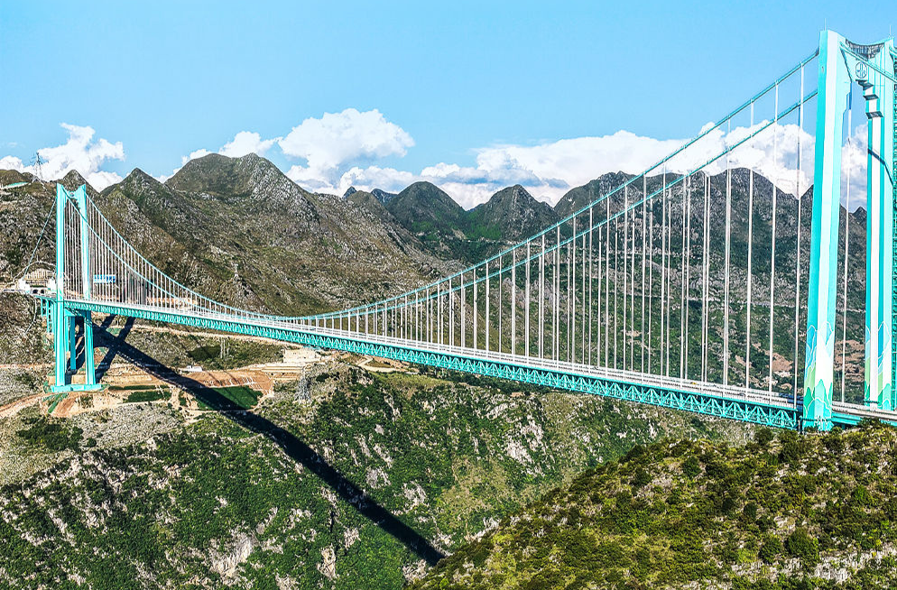 坚决打好攻坚战持久战——习近平经济思想引领新时代经济工作述评之三