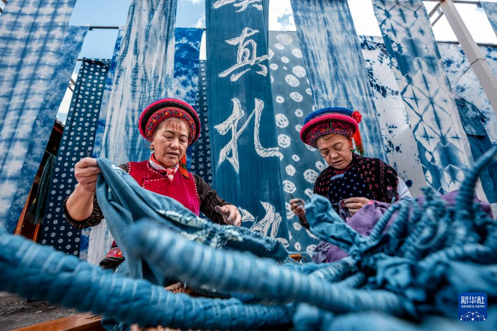 好评中国丨让非遗绽放时代异彩 激荡文化自信澎湃力量