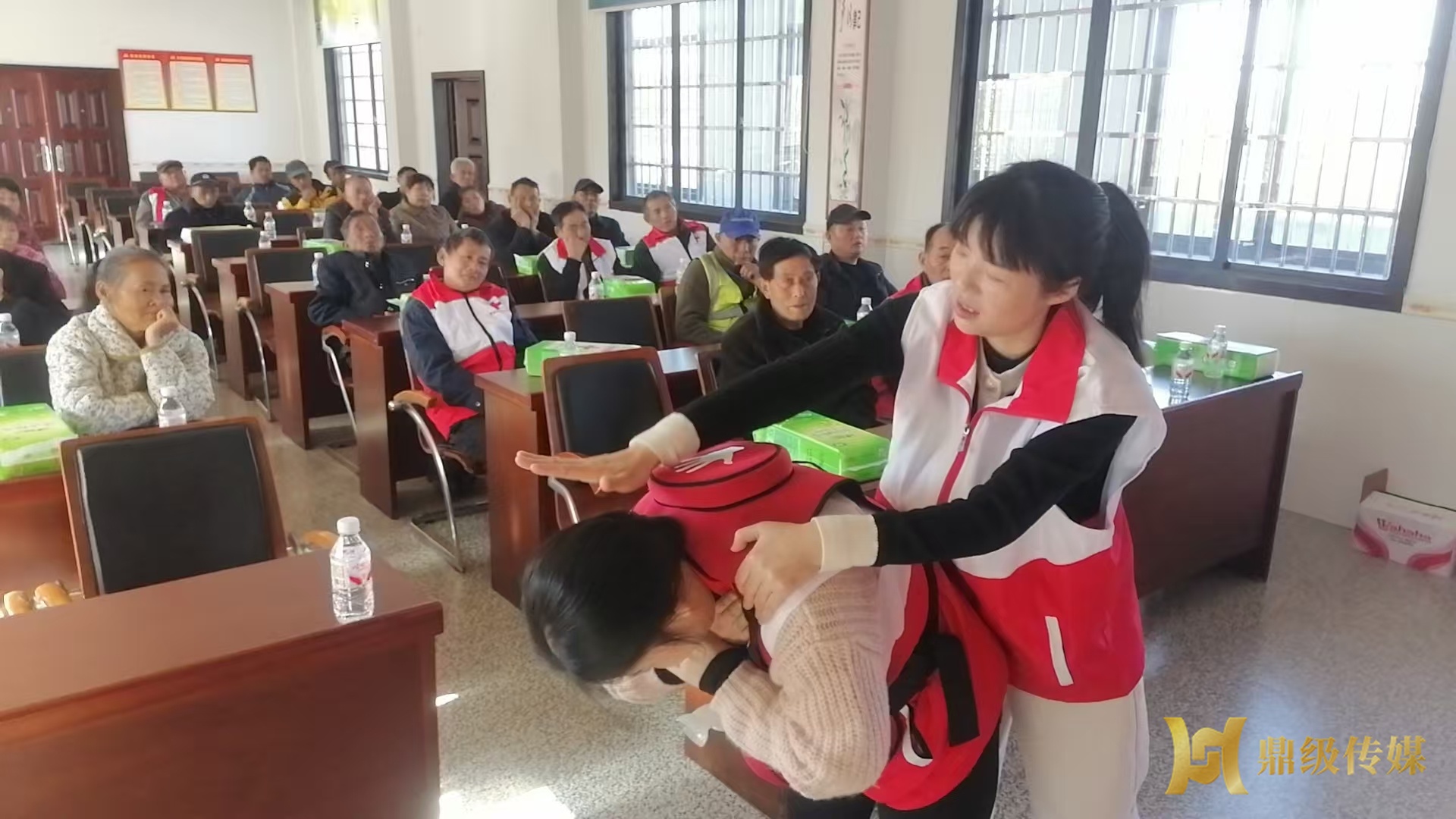 鼎城区红十字会：应急救护培训进乡村 筑牢生命安全“防护网