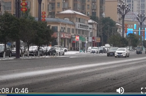 低温雨雪冰冻天气来袭  出行谨记“慢”字当头