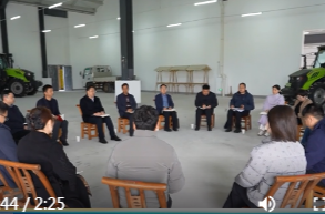 陈远主持召开港中坪片区建设屋场会