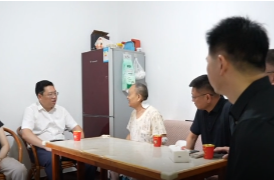 陈远开展“八一”走访慰问活动