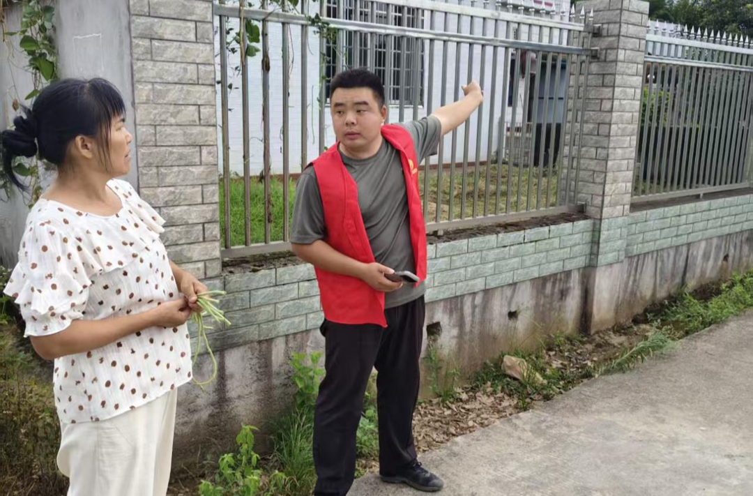 尧天坪镇：多措并举防秸秆焚烧 守护乡村碧水蓝天