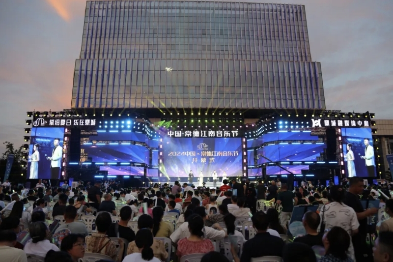 投诉鼎城区融媒体中心无期限拖欠合同款
