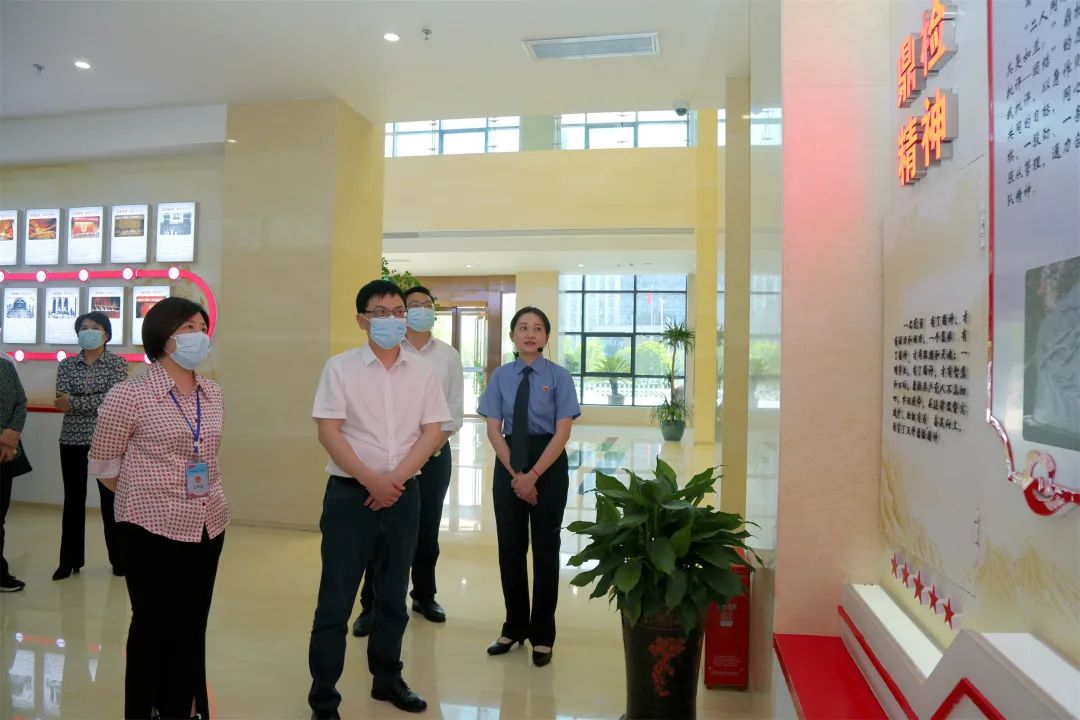 李育智调研鼎城区人民检察院工会工作