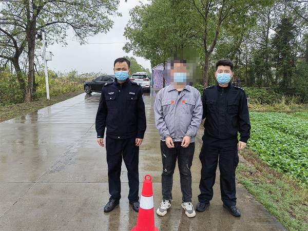 “疫”外收获，斗姆湖街道在防疫巡查中揪出一名逃犯