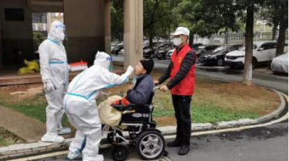 红云街道：服务有力量 抗“疫”有温度