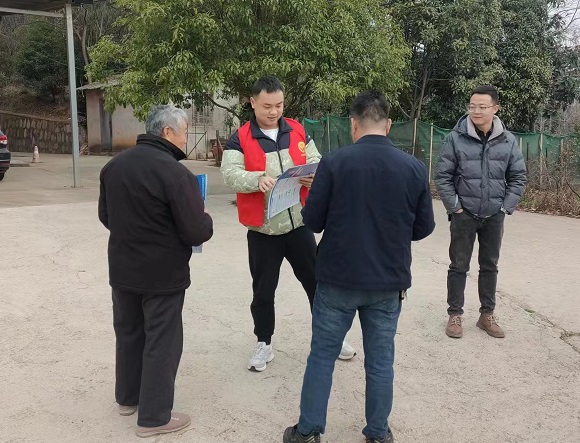 石板滩镇：反诈宣传不停歇 筑牢防诈“防火墙”