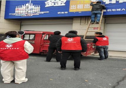 郭家铺街道：清除小广告 去除“牛皮癣” 建设文明美丽幸福城