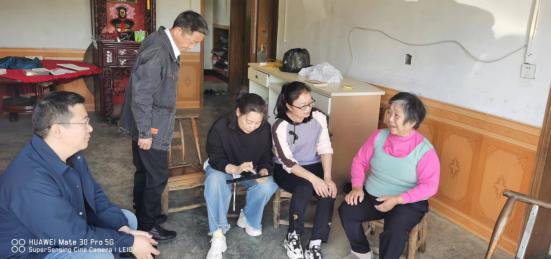 国家疾控中心专家来鼎城调研老年人跌倒流行病学调查项目工作