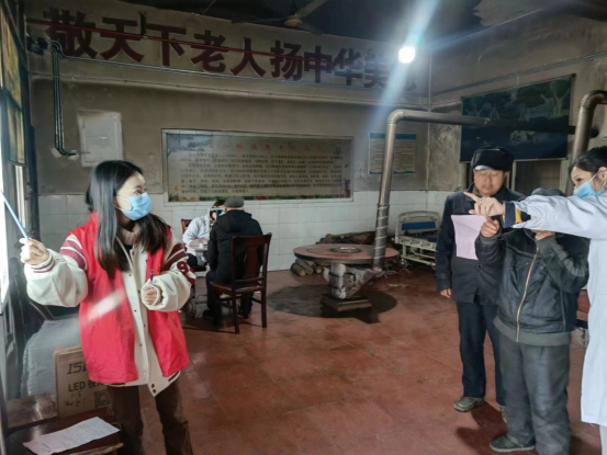 石公桥镇：敬老爱老有温度 义诊科普送健康