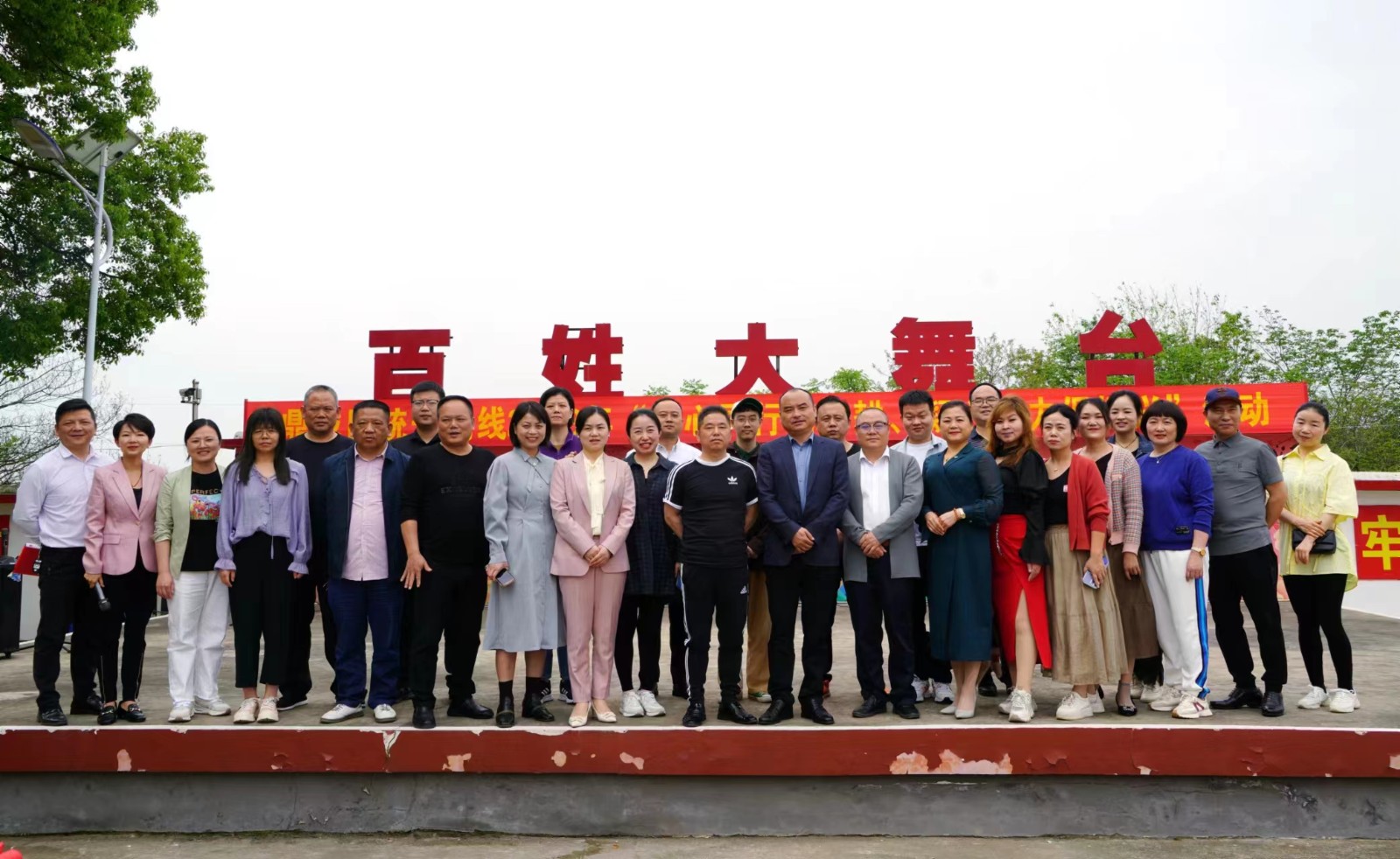 区委统战部：开展“同心同行助春耕、凝心聚力促振兴”活动