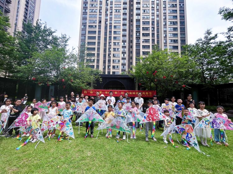 红云街道：党建引领促和谐 小区治理抒新篇