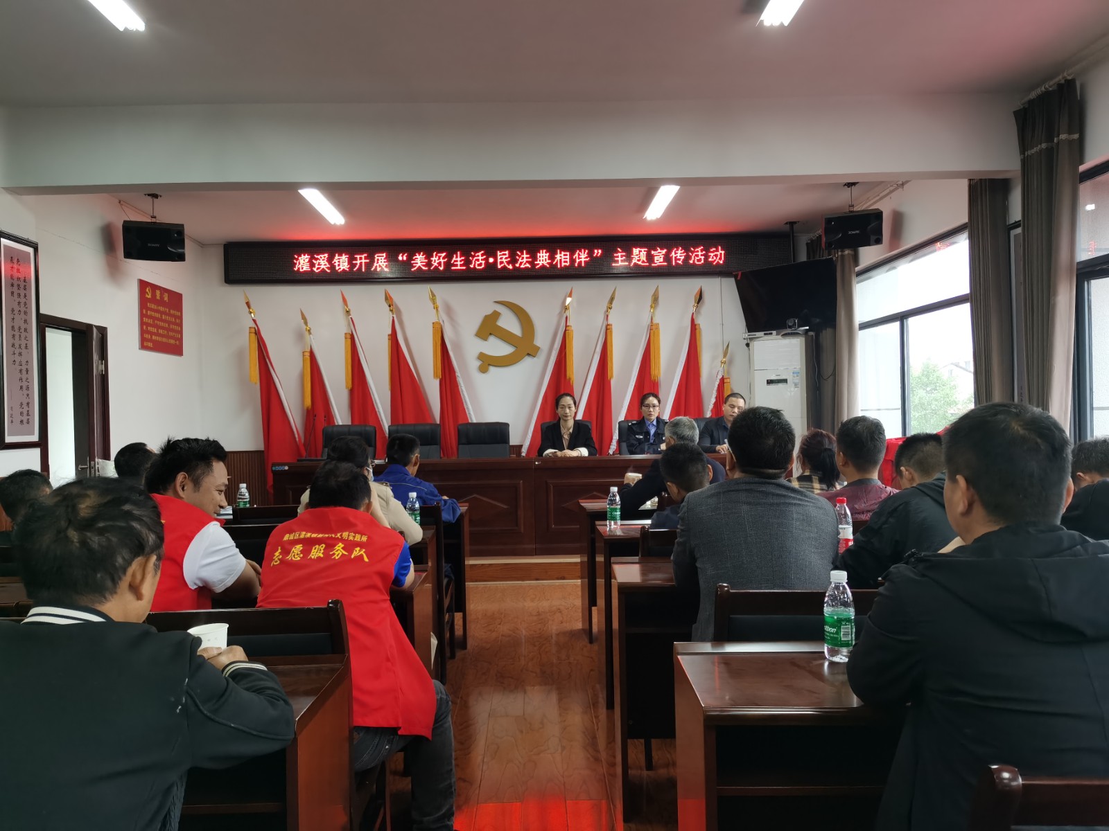 鼎城区司法局：开展“农村法治教育宣传月”暨 “美好生活•民法典相伴”主题宣传活动