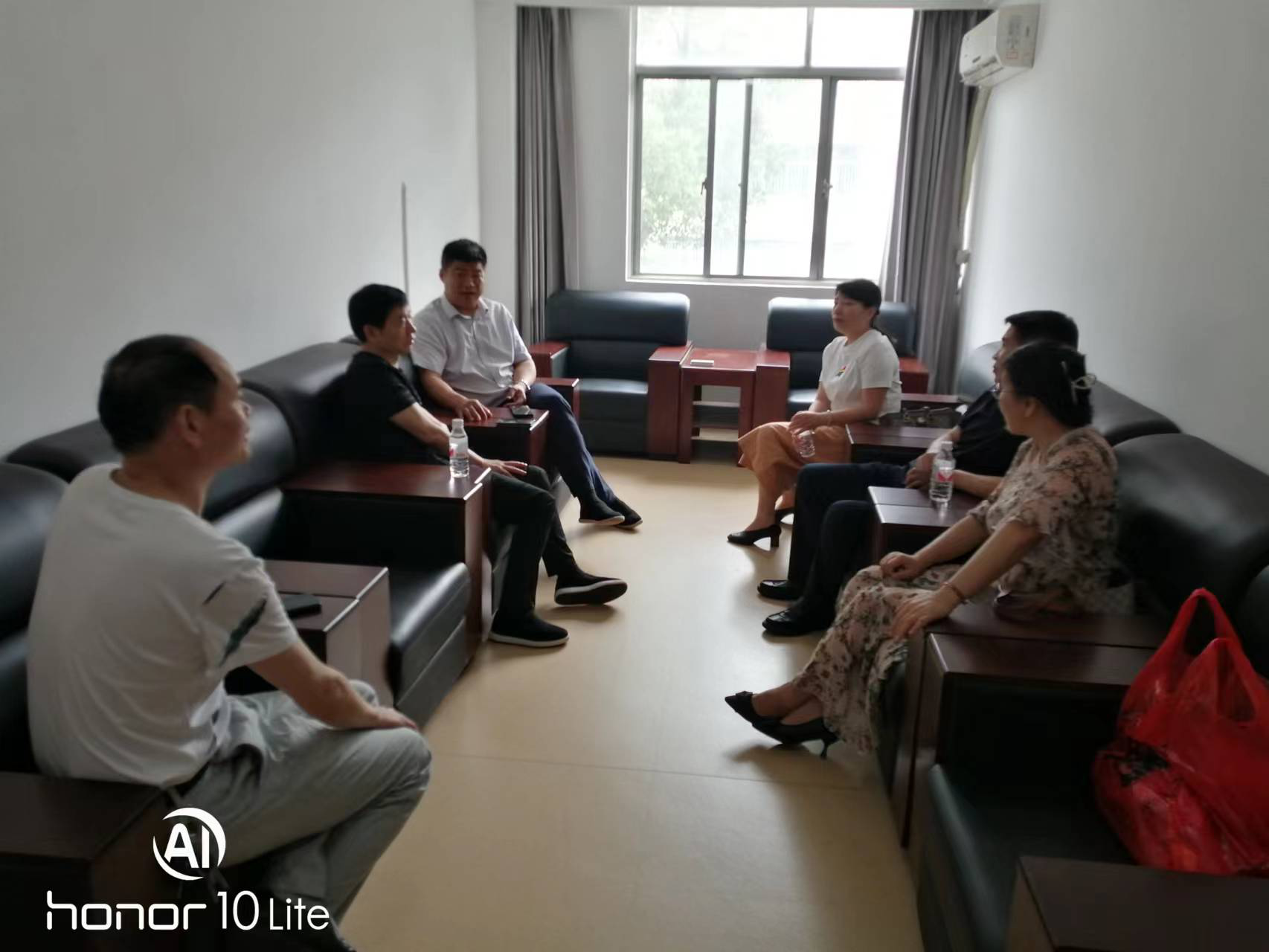 鼎城工商联调研街道商会建设