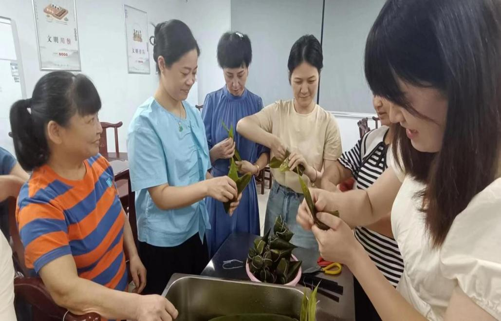 鼎城区医疗保障局开展“我们的节日•端午”主题活动
