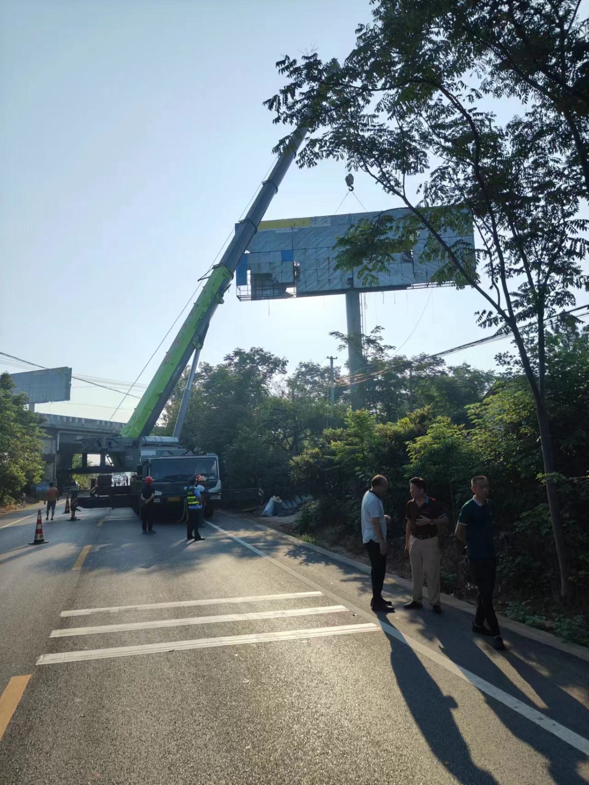 鼎城区交通运输局：市区联动 开展高速公路“三保三大”专项整治