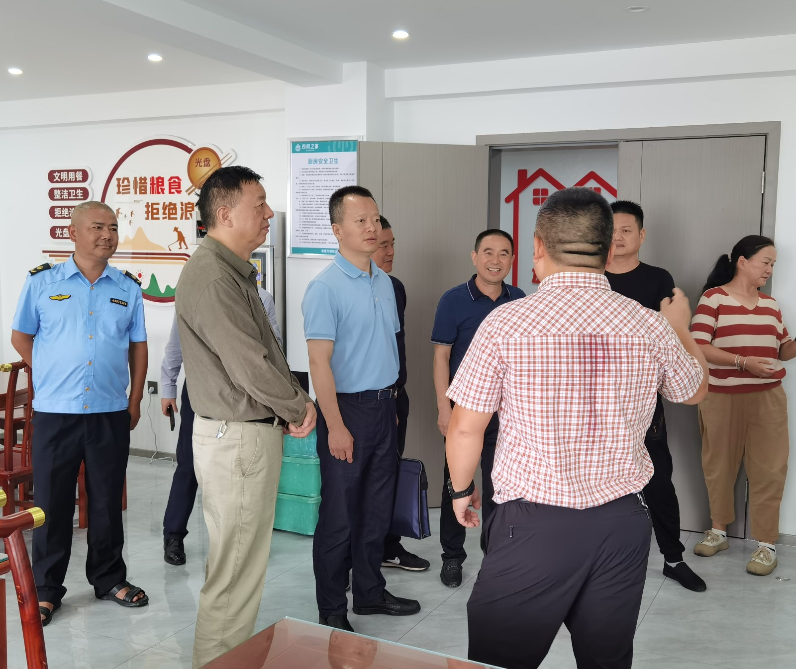 省交通运输厅现场验收鼎城区“司机之家”