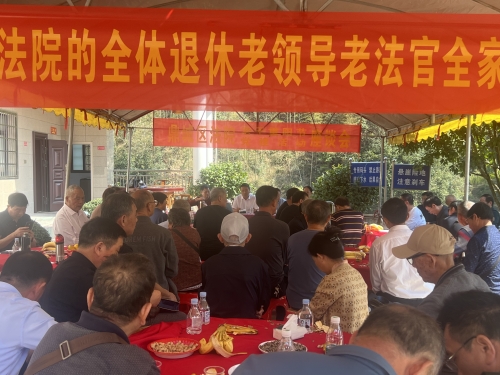 鼎城区法院：开展重阳节老干部座谈
