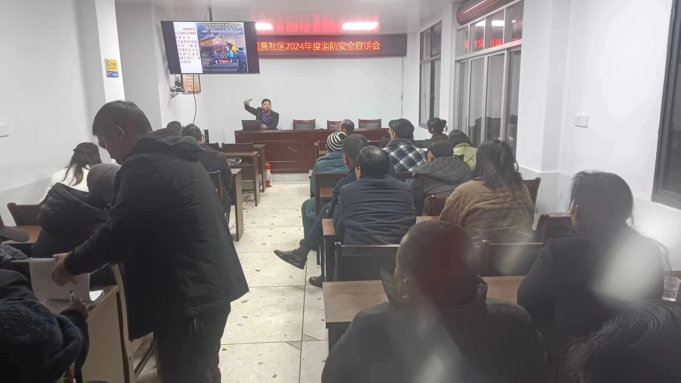 周家店镇：我为群众办实事 消防安全进社区