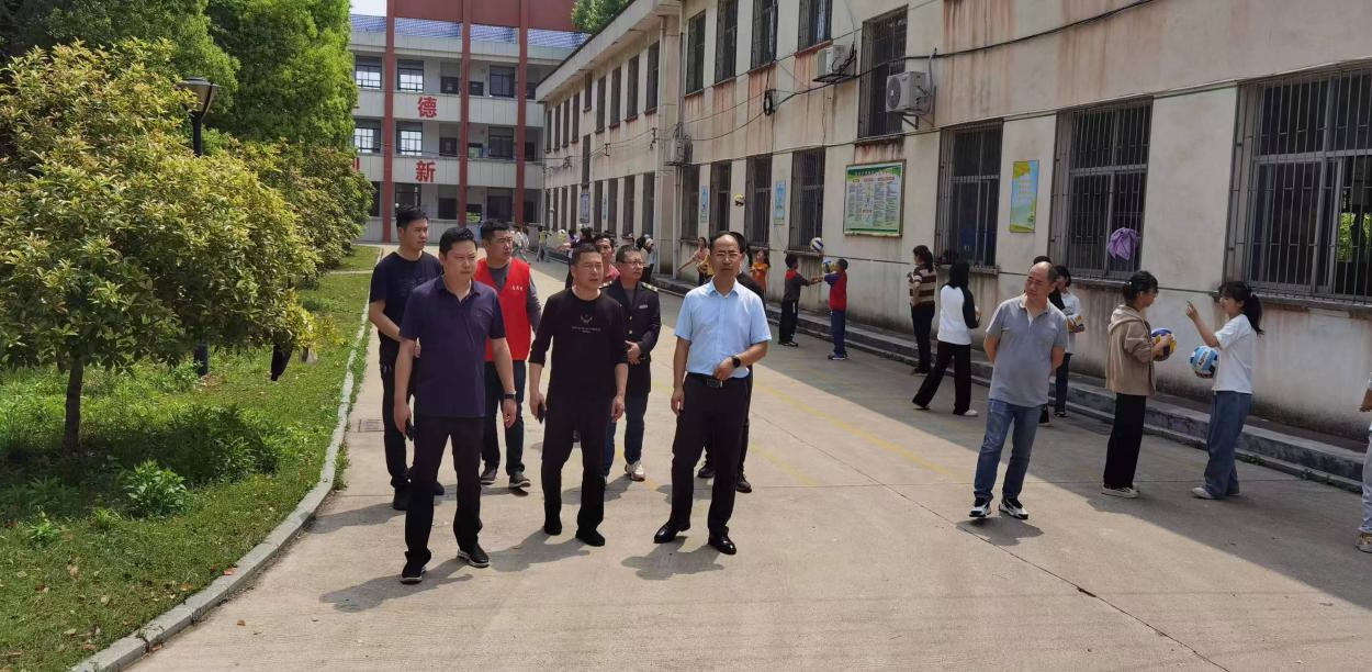 镇德桥镇：“利剑护蕾”进校园护航成长促平安督导