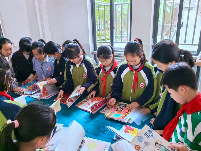 鼎城区江南小学：汇编红色经典  传承革命精神