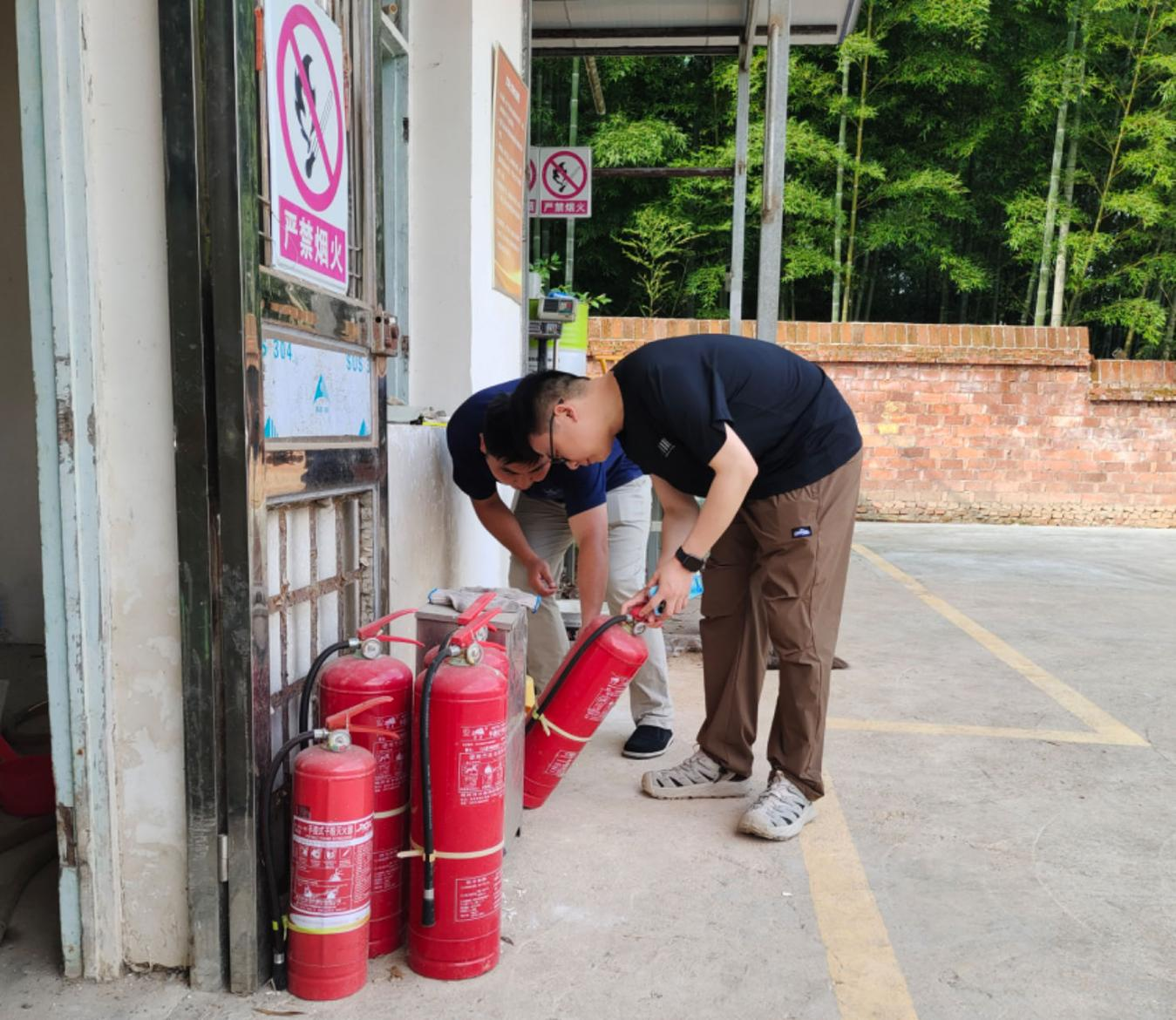 草坪镇：开展安全检查，为端午假期护航