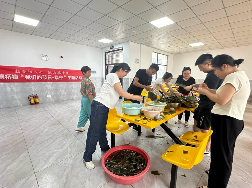 镇德桥镇：粽香沁人心 浓浓端午情