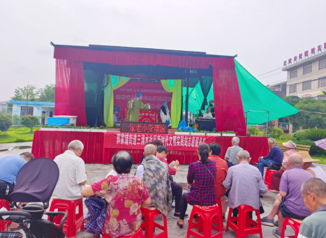 郭家铺街道：传统戏曲送下乡，文化滋养惠民生
