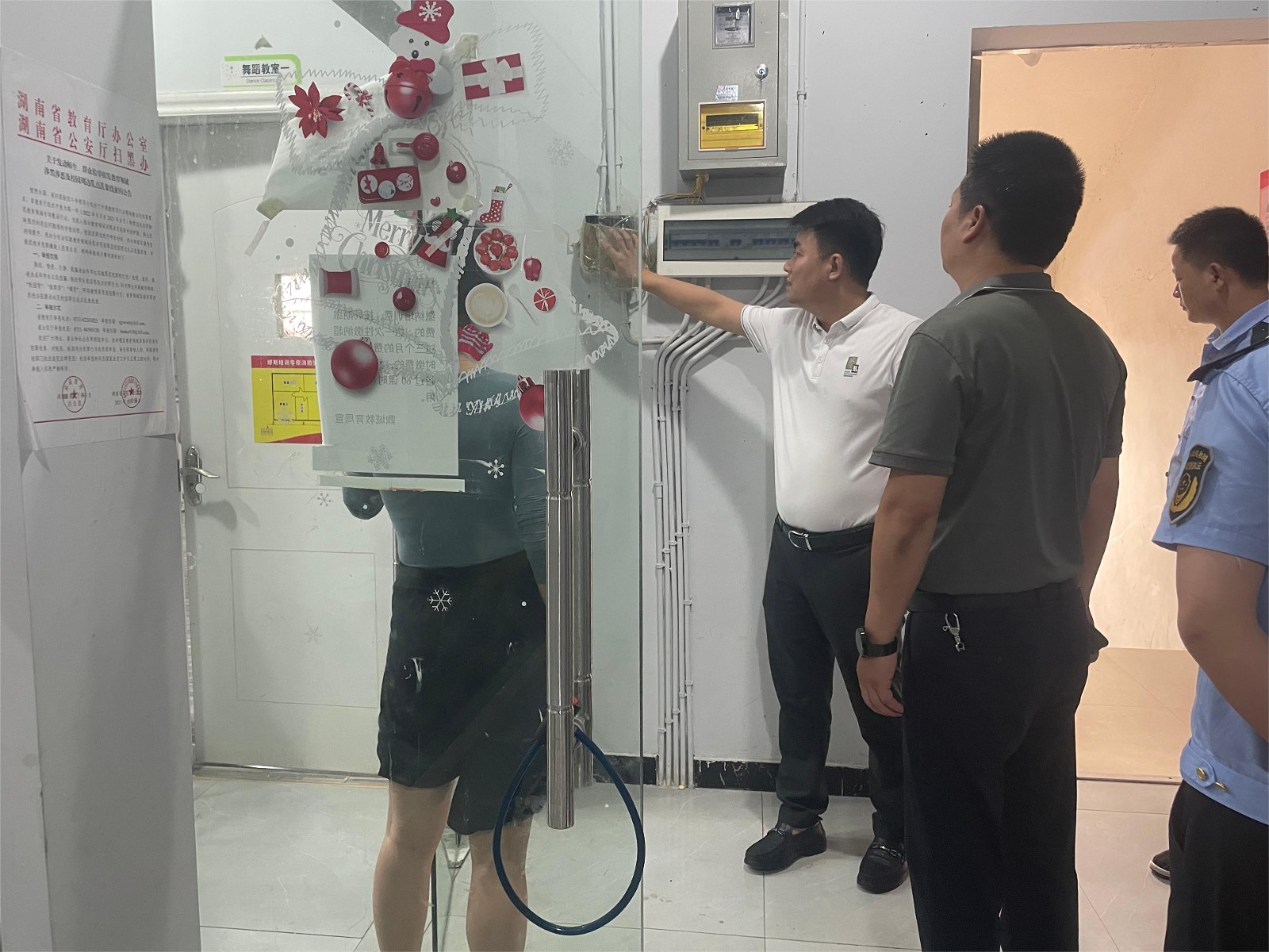 韩公渡镇：开展安全生产综合大检查