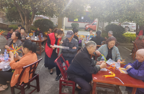 郭家铺街道：开展重阳敬老暨医保政策宣传活动