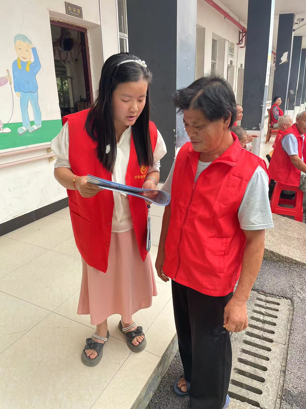 十美堂镇：养老保险进万家，老有所养才平安