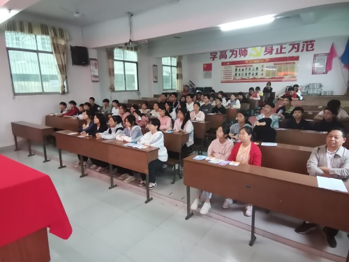 鼎城区法院：法庭送法进校园 护“未”成长筑屏障