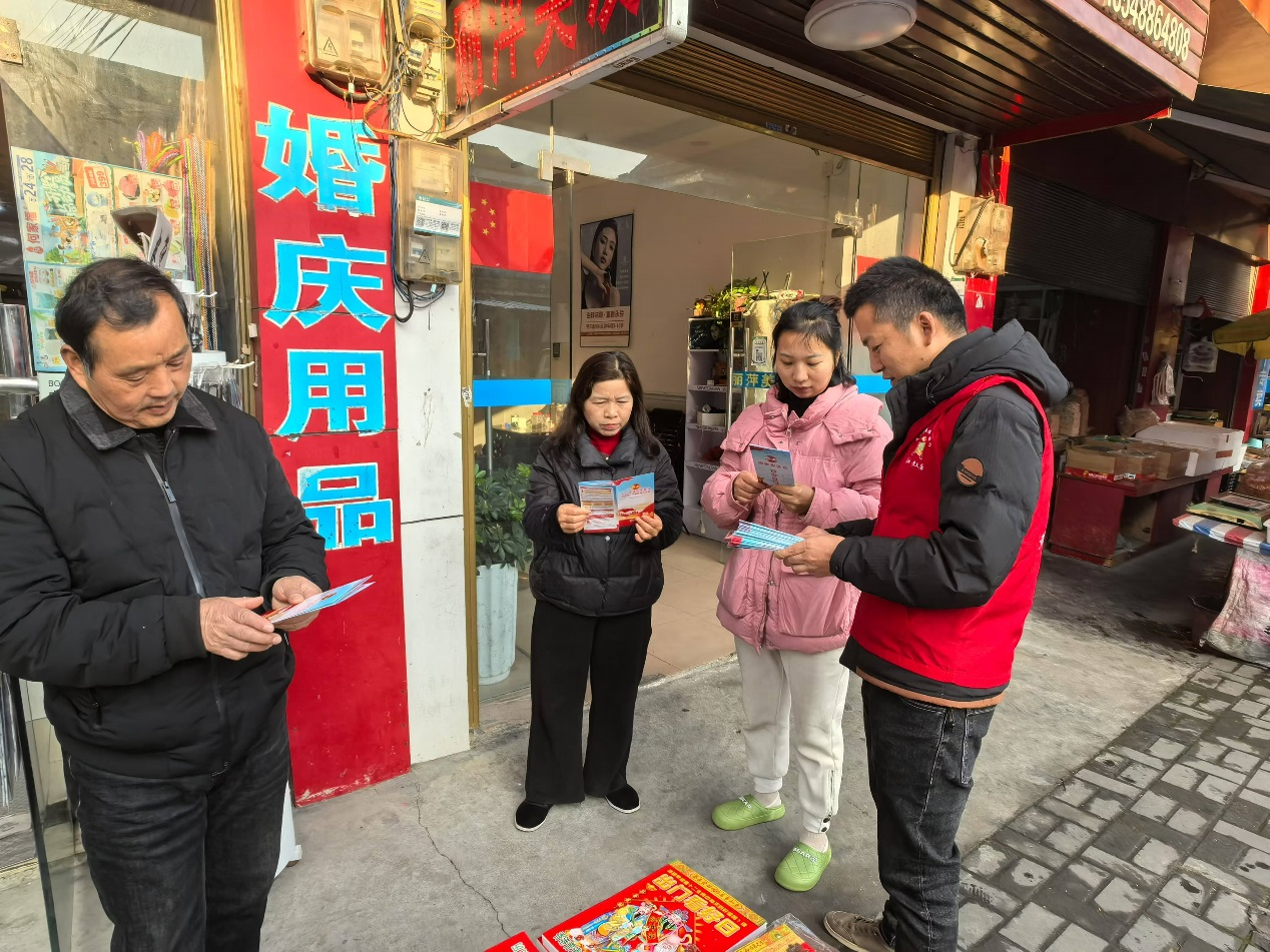 黄土店司法所：大力开展“宪法宣传周”普法宣传系列活动