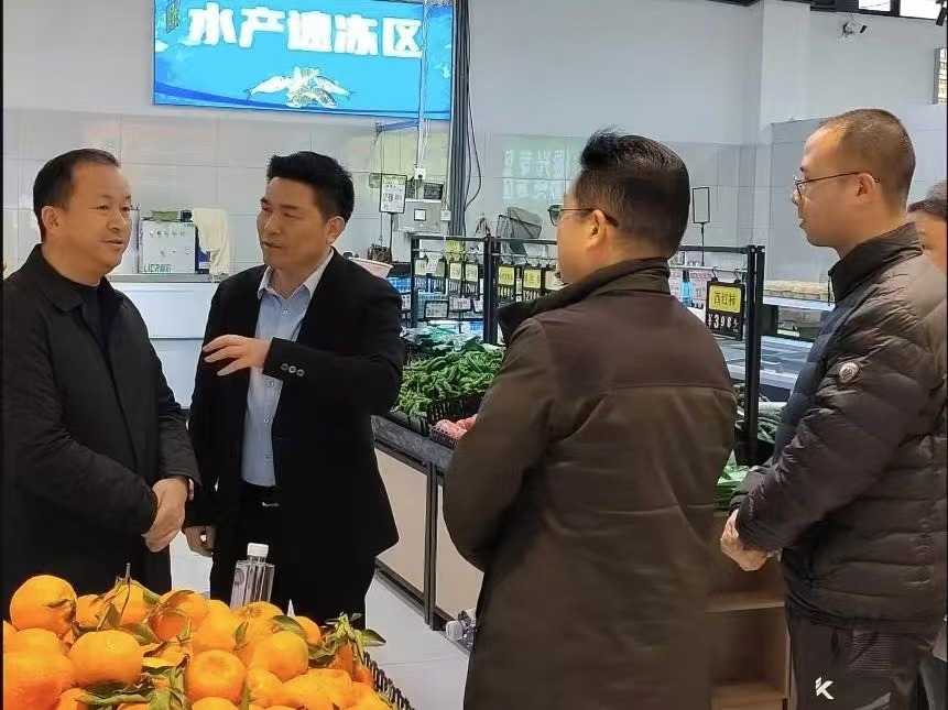 省供销合作总社来鼎调研“三个年”活动“四查四看”工作
