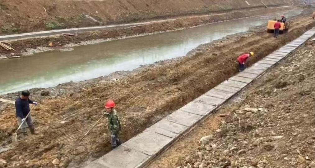 石公桥镇：积极推进河道改造，着力改善环境水质
