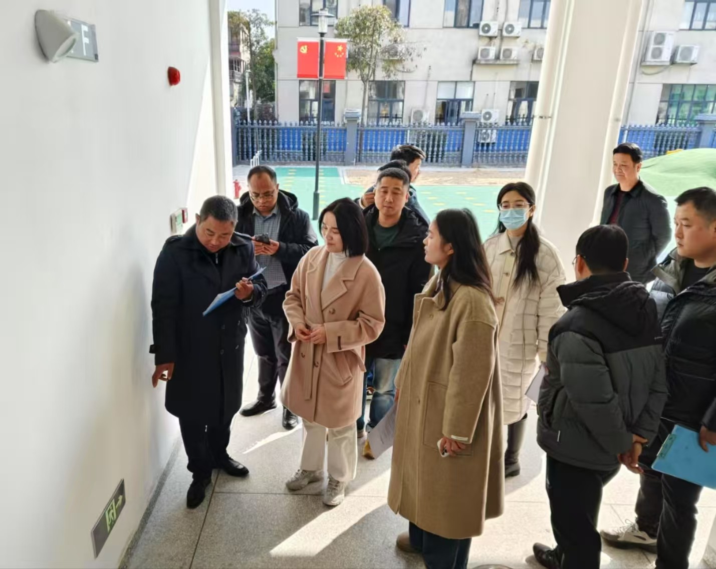 蒿子港镇：幼儿园开学“预热”，安全检查在行动