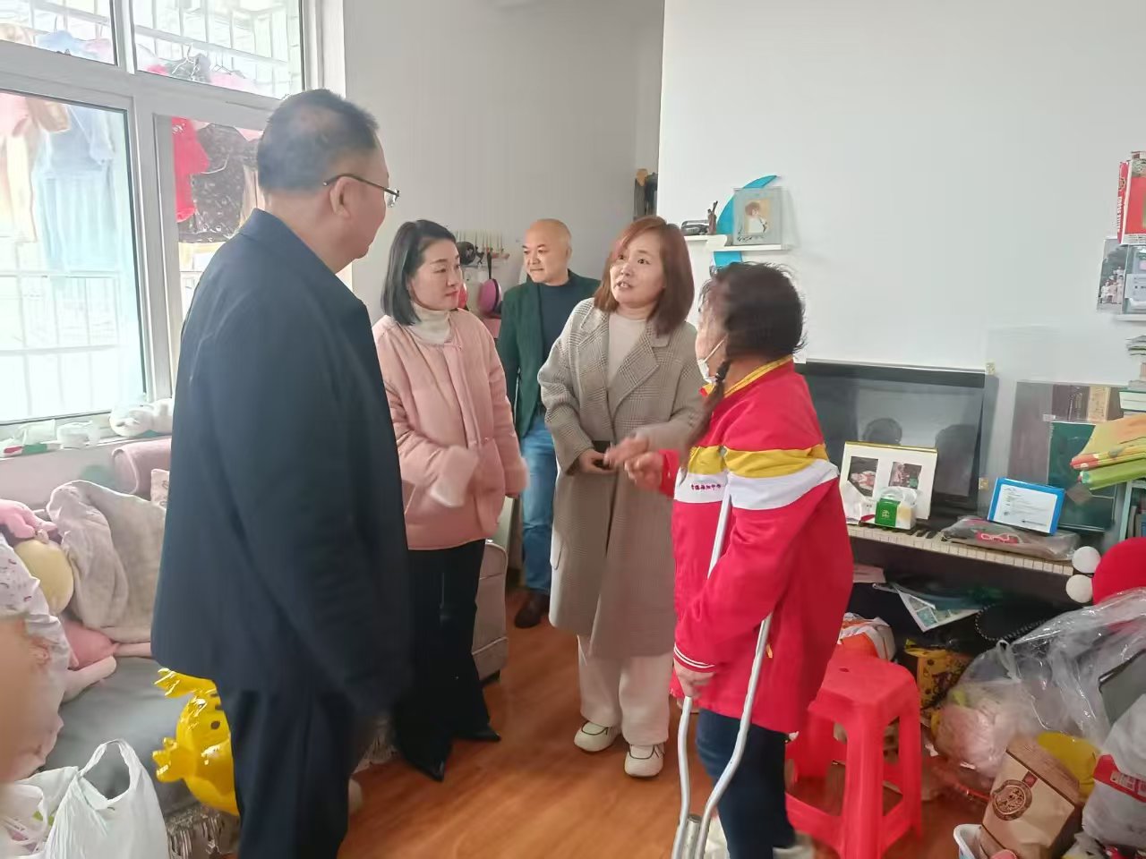 人大代表在行动：脚步丈量民生  真心服务群众