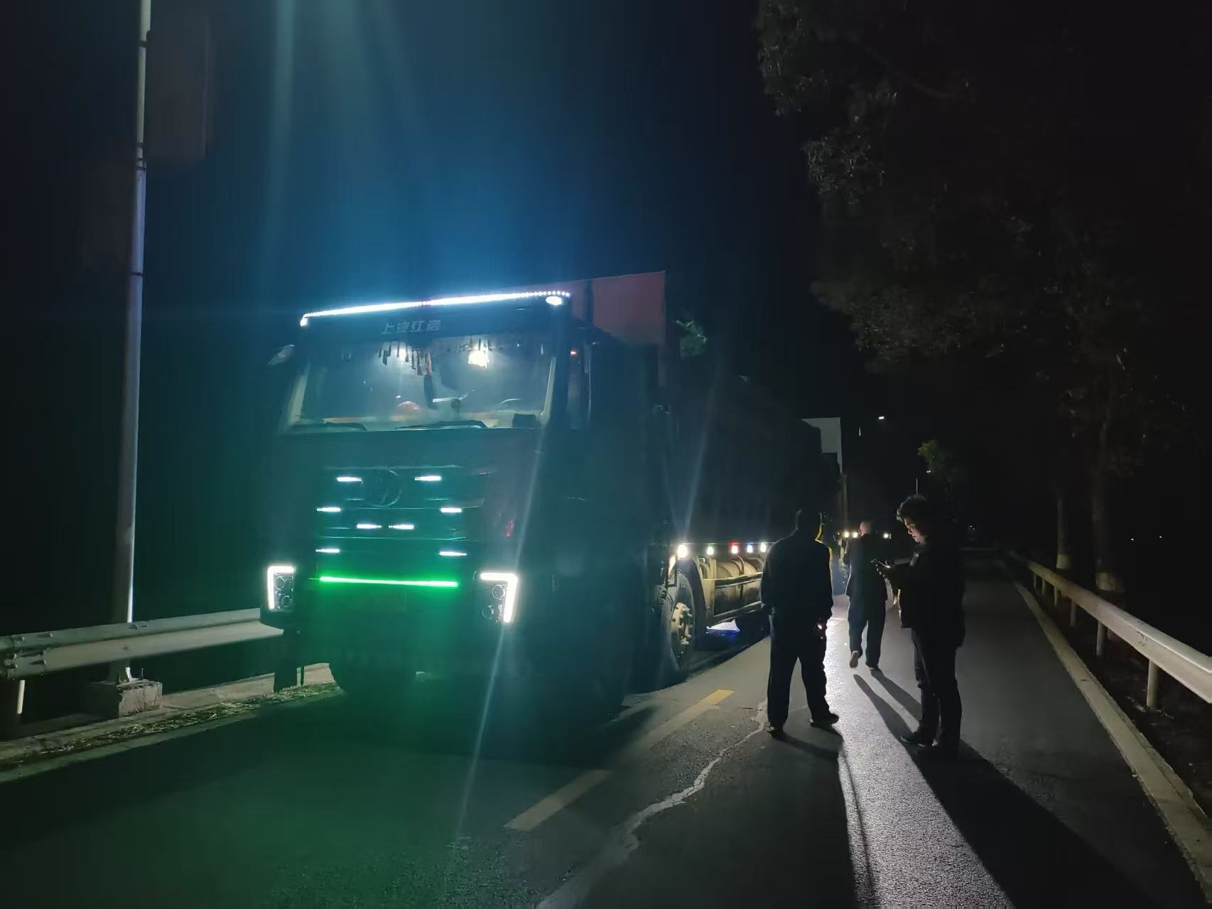鼎城区交通运输局：开展夜间专项行动 严厉打击违法行为