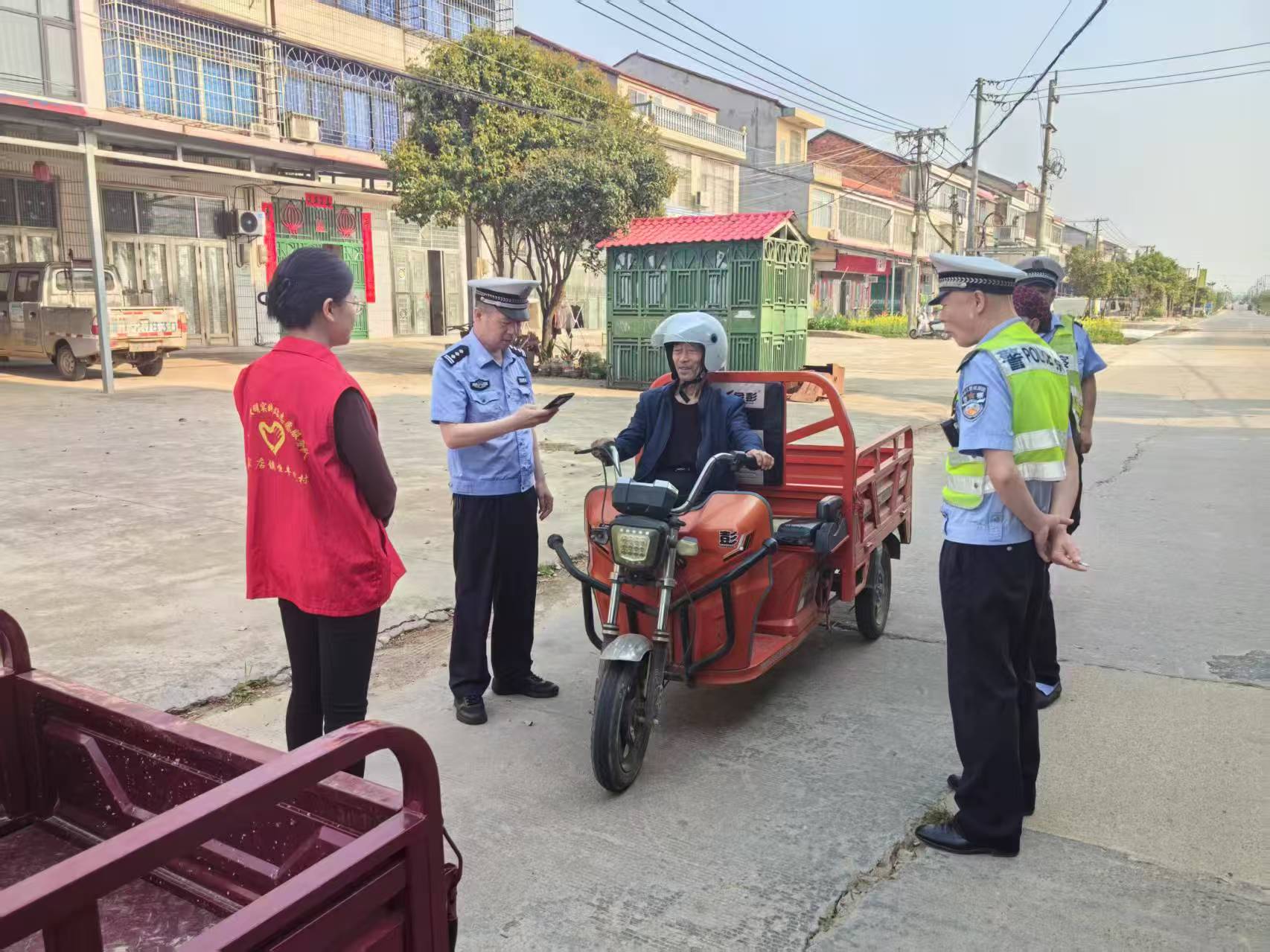 周家店镇：专项整治行动 筑牢交通安全防线