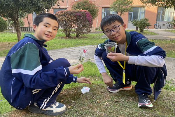 善卷中学：许愿瓶里藏春色 青春逐梦正当时