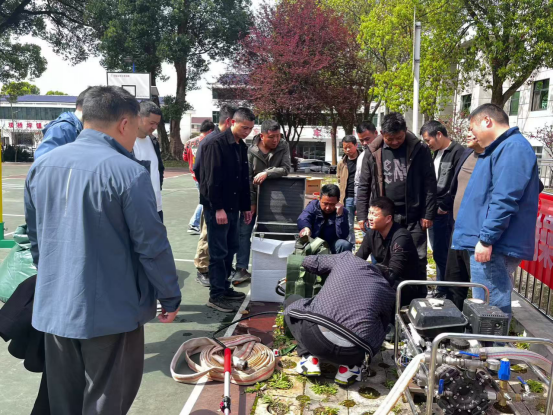 双桥坪镇：开展森林防灭火器具培训暨实操比武活动