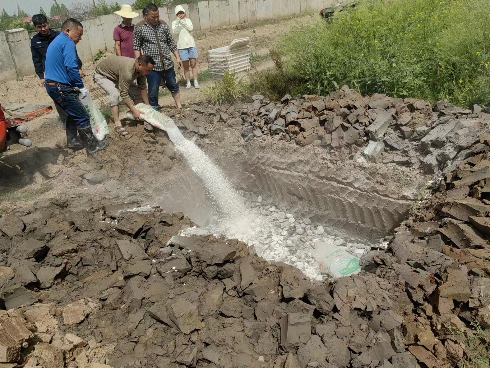 鼎城区：开展水产养殖联合执法行动