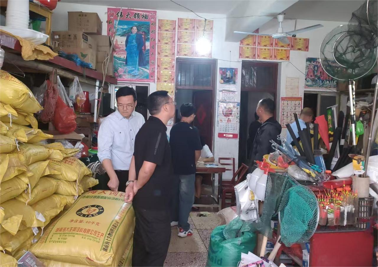 石公桥镇：开展沿街商铺消防安全专项整治行动