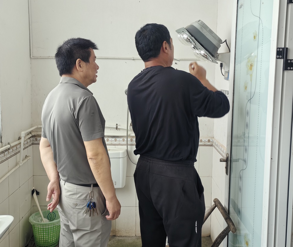 中河口镇：筑牢敬老院安全防线