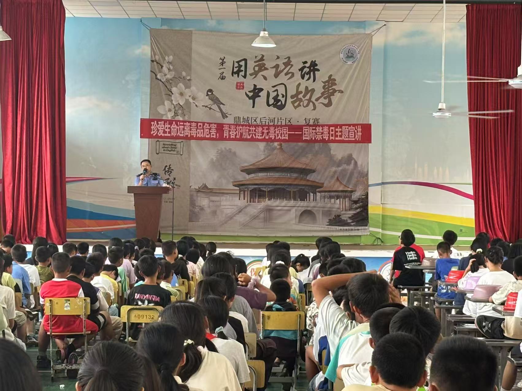 中河口镇开展“6·26”国际禁毒日宣传活动