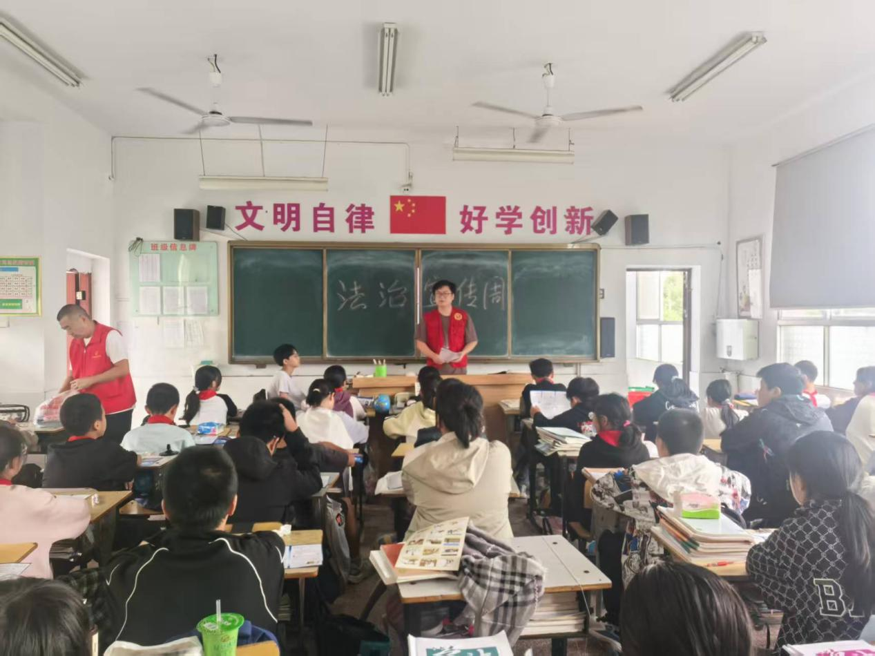 鼎城区司法局：开展青少年法治宣传周主题活动