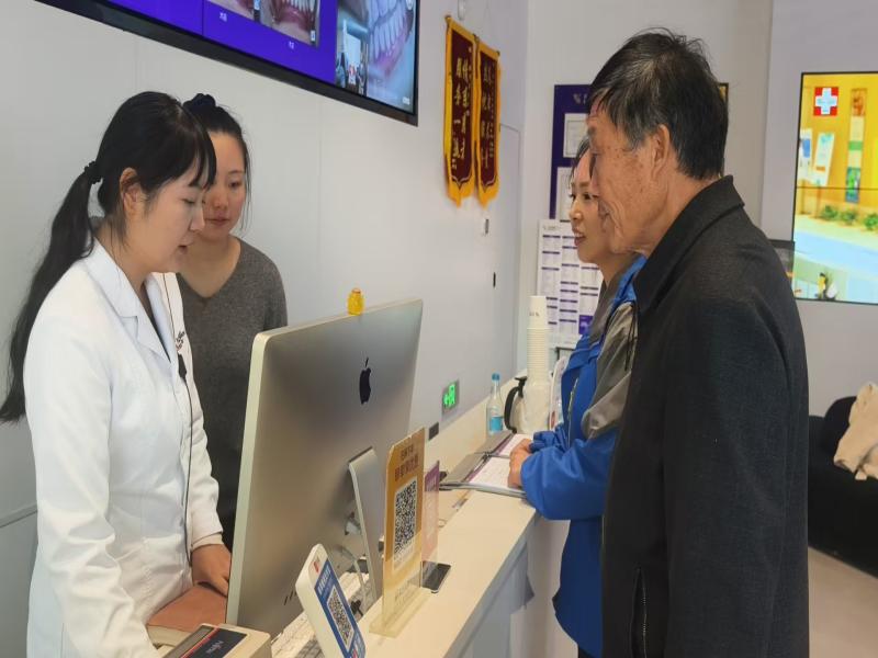 许家桥回维乡：民政社工牵线送“口福” 七旬老人重享美味